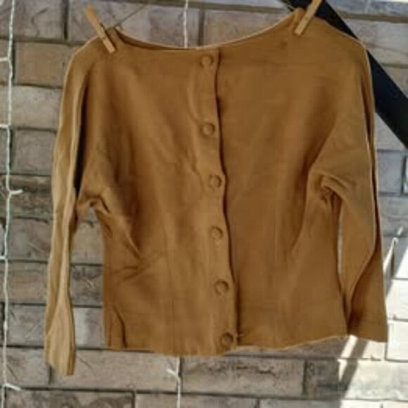 1950's Mustard yellow wool top - Picture 3 of 10